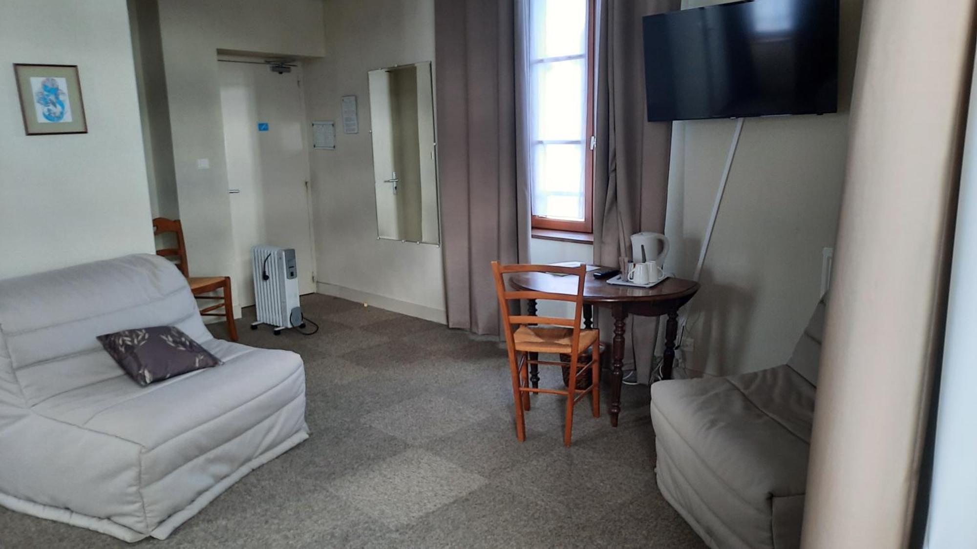 Auberge La Source - Logis Hotels Cieux Eksteriør bilde